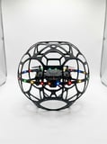 Koruyucu Kafesli Dron El Hareketiyle Kontrol Edilebilen Uçan
