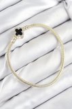 Pirinç Charm Zirkon Taşlı Yonca Model Gold Renk Kadın Bileklik