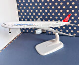 Türk Hava Yolları Boeing 777-300 Metal Maket Uçak MYK Hediye ve Sanat Atölyesi