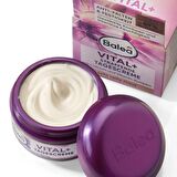 Balea Vital+ Straffende Tagescreme SPF 15 with calcium, vitamin complex and VitaCell , 50 ml  Sıkılaştırıcı Gündüz Kremi güneş koruma faktörü 15