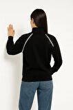 Kadın Oversize Dik Yaka Fermuarlı Sweatshirt - Zincir Nakışli Kanguru Cepli, - Siyah