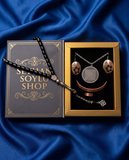 Seyhan Soylu Shop - Özel Tasarım Kitap Kutulu Kadın Bakır Takı Seti Ve Tesbih Kombini - Kolye Küpe Bileklik Yüzük 5 Parça Otantik Şık Hediyelik - Doğum Günü Yıl Dönümü Anneler Günü