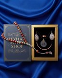 Seyhan Soylu Shop - Özel Tasarım Kitap Kutulu Kadın Bakır Takı Seti Ve Tesbih Kombini - Kolye Küpe Bileklik Yüzük 5 Parça Otantik Şık Hediyelik - Doğum Günü Yıl Dönümü Anneler Günü