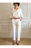 Kirli Beyaz Kemerli Pileli Tok Kumaş Havuç Pantolon