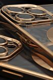iPhone 13 Pro Max Uyumlu MagSafe Özellikli Altın Sarı Gold Renkli Kenarlı Lazerli Şeffaf Kılıf Lens Korumalı