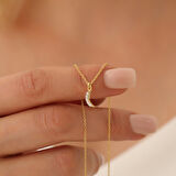 925 Ayar Gümüş Taşlı Minimal Hilal Temalı Kolye