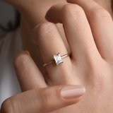 14 Ayar Altın Kaplama Baget Beyaz Taşlı Yüzük - RS00110