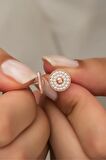 925 Ayar Gümüş Rose Zirkon Taşlı Yuvarlak Küpe