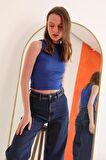 Kadın Saks Renk Kaşkorse Kumaş Geniş Bisiklet Yaka Crop Kolsuz Bluz