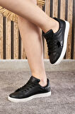 Günlük Kadın Sneaker Bağcıklı Yıldız Detaylı Tırtıklı Taban Oval Burunlu Rahat Spor Ayakkabı 602