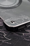 iPhone 13 Uyumlu Siyah Renkli İnce Kenarlı Şeffaf Sert Kapak Kılıf