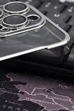 iPhone 14 Pro Max Uyumlu Gümüş Gri Silver Renkli İnce Kenarlı Şeffaf Sert Kapak Kılıf