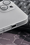 iPhone 14 Uyumlu Beyaz Renkli Yarı Şeffaf İnce Sert Kapak Kılıf Kamera Lens Korumalı