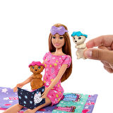 HXN01 Barbie ve Köpekçikleri Pijama Partisi