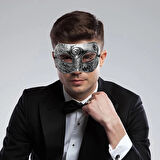 Gümüş Renk Antik Tarz Balo Maskesi