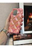 iPhone 15 Uyumlu Geometrik Dilimli Hologramlı Baklava Şişme Puf Koruyucu Kapak Kılıf