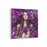 Olla 16990K Model / Manken Görseli Kare Kanvas Tablo (Ölçü: 60X60)