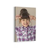 Olla 16987D Model / Manken Görseli Dikey Kanvas Tablo (Ölçü: 60X90)