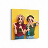 Olla 17020K Model / Manken Görseli Kare Kanvas Tablo (Ölçü: 25X25)