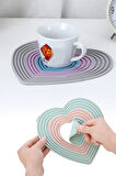 Silikon Nihale Kalp Şekilli Isıya Dayanıklı Tencere ve Tava Altlığı Kaymaz Yüzeyli Renkli Pratik Mutfak Aksesuarı Tezgâh Koruyucu Isı Yalıtımlı Çok Amaçlı Silikon Servis Altlığı