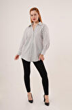 Çift Çizgi Geçişli Düğmeli Gri Gömlek