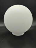 OSMANLI AVİZE CAMI.HAKİKİ OPALİN, BEYAZ.GRİFLİ.(Çap:20.00cm-Duy yuvası:10.00cm)
