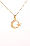 Altın Renk Ay Yıldız Çelik Kolye Kararmaz Paslanmaz Çelik Anlamlı ve Şık (Unisex)