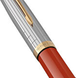 Parker 51 Premium Kırmızı GT Altın Tasarımlı Dolma Kalem