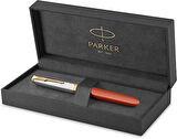 Parker 51 Premium Kırmızı GT Altın Tasarımlı Dolma Kalem