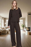 Kadın Kışlık Rahat Kalıp Uzun Paça Polyester Karışımlı Pijama Takımı Zarif Tasarım Yüksek Kalite