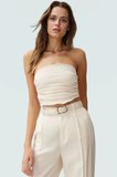 Fitted Straplez Crop Bluz Esnek Örme Kumaş Günlük Stil Özel Tasarım Konforlu Kesim Mükemmel Uyum