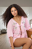 Kadın Yazlık Viskon Pijama Takımı Nakışlı Fiyonk Detaylı Rahat Trend Tasarım Modern Stil