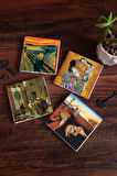Dalí Belleğin Azmi, Çığlık, Gustav Klimt Aile Kucaklama, Göreme Halı Tüccarı Taş Bardak Altlığı Masaüstü Koruyucu Altlık 4 Parça Set 10x10cm Stone Coasters