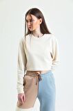 Krem Bisiklet Yaka Crop Sweatshirt