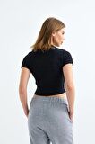 Siyah Bisiklet Yaka Kısa Kollu Kaşkorse Crop Bluz