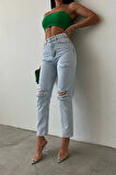 Premium Yırtık Detay Buz Mavi Mom Jeans