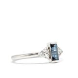 Emerald London Blue Topaz Pırlantalı Yüzük