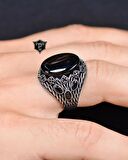 925 Ayar Gümüş Erkek Yüzüğü Oniks Taşlı Zirkon Taş Süslemeli