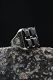 925 Ayar Gümüş Erkek Yüzük Kare Siyah Zirkon Taşlı 901926