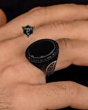 925 Ayar Gümüş Erkek Yüzüğü Oniks Taşlı Zirkon Taş Süslemeli