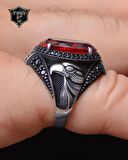 Gümüş Erkek Yüzük Kırmızı Zirkon Taşlı Şahin Figürlü