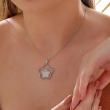 ​Gümüş Çiçek Desenli Kadın Kolye