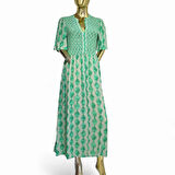 VİSKON YARIM KOL YAZLIK UZUN / MİDİ BİLEK ÜSTÜ DİZ ALTI YEŞİL KREM DESENLİ DOKULU ELBİSE