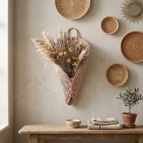 HandanRattan Pembe Kenarlı Külah Rattan Çiçek Buketi Sepeti