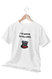 I'm Looking For The Rabbit-Şapka Temalı Beyaz T-Shirt