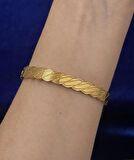 Kararmaz Paslanmaz Gold Renk Burgu Modeli Altın Kaplama Çelik Bilezik