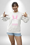 Bazı Pembe Tavşanların Kahveye İhtiyacı Var  Erkek Kadın Unisex Dijital Baskılı Beyaz Sweatshirt