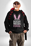 Bazı Pembe Tavşanların Kahveye İhtiyacı Var  Erkek Kadın Unisex Dijital Baskılı Siyah Sweatshirt