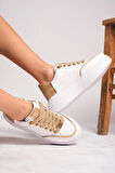 Modaya Uygun Kadın Beyaz Altın Detaylı ve Kalın Tabanlı Spor Ayakkabı 2025 Koleksiyonu GOLD BEYAZ / 36