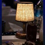 RİOLİGHT BAKIR ESKİTME RETRO,RUSTİK,VİNTAGE LEDLİ PİLLİ ABAJUR GECE LAMBASI 